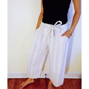 Breezy cropped linen pants cream